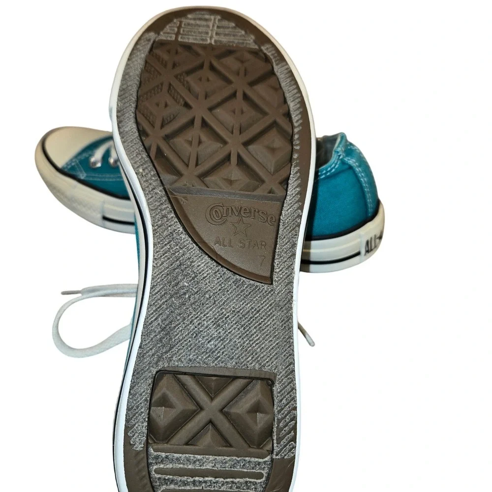 Converse Chuck Taylor All Star Low Top Teal Canvas Sneakers 132301F M-7 W- 9